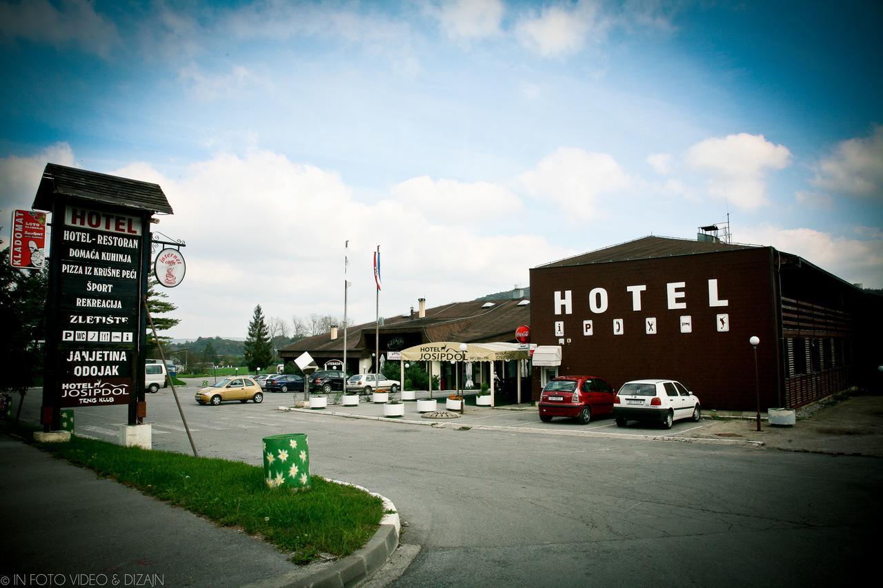Hostel Josipdol Extérieur photo