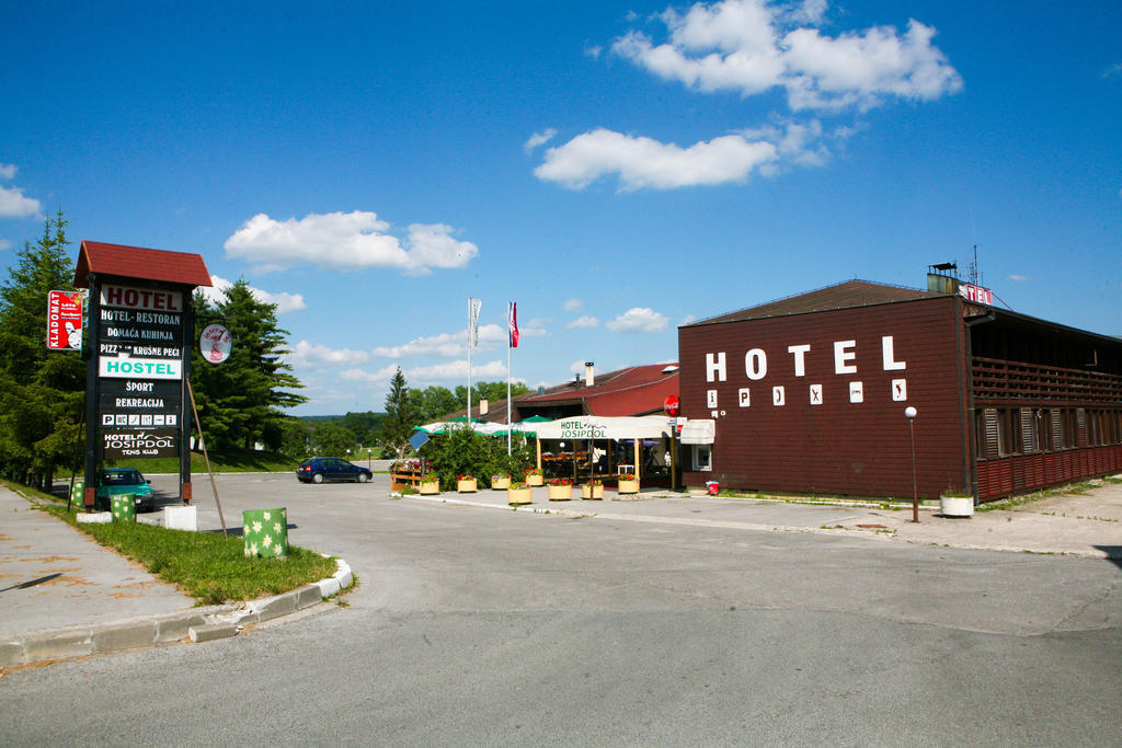 Hostel Josipdol Extérieur photo